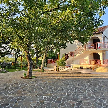 Villa Kucan Porat  Exterior foto